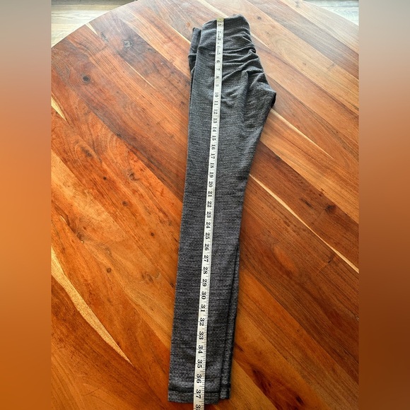 Lululemon Wunder Under Tights Sz 6 - Picture 4 of 4